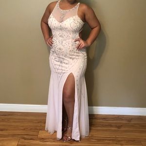 Pink Prom dress with beading